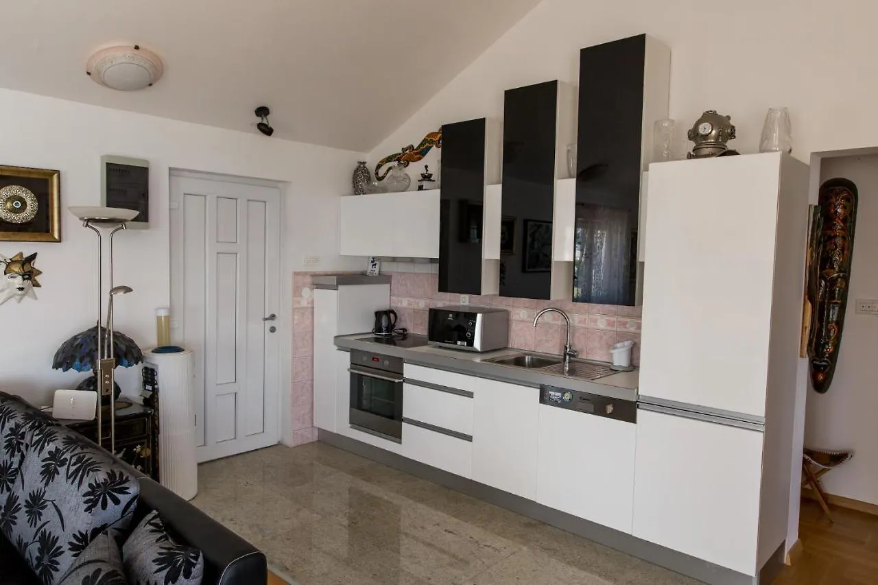 Luxury Beachfront Apartments Matista Trogir